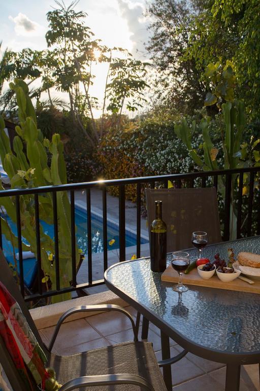 Coral Bay Sunkiss Villa Zewnętrze zdjęcie
