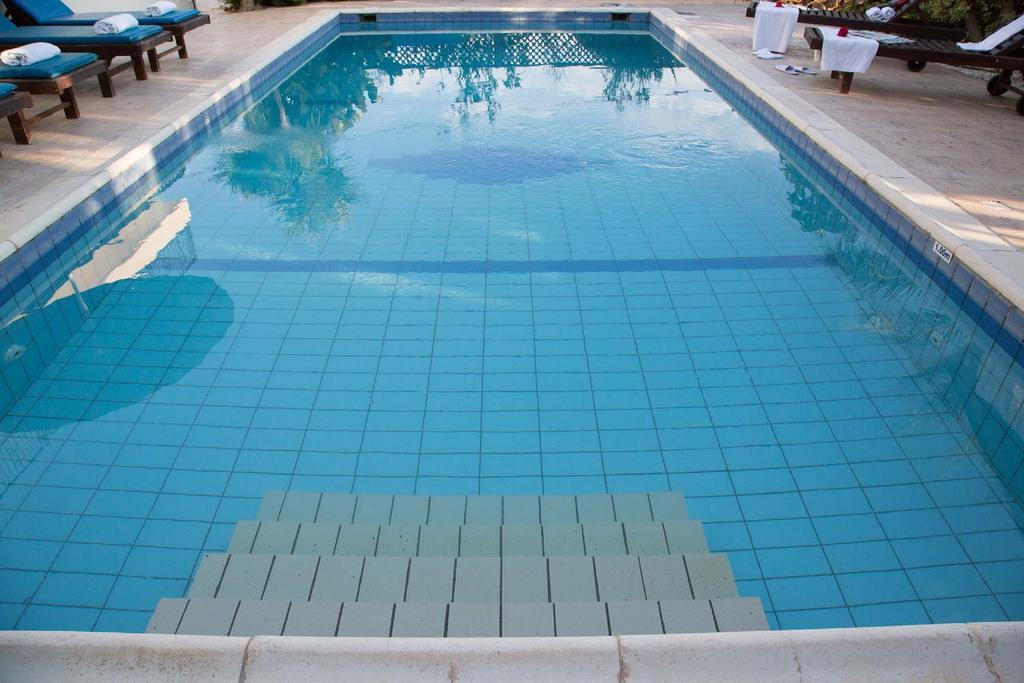 Coral Bay Sunkiss Villa Zewnętrze zdjęcie