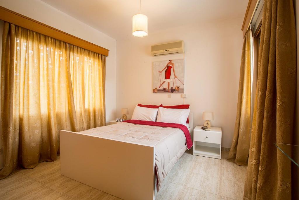 Coral Bay Sunkiss Villa Zewnętrze zdjęcie